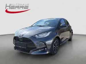 Toyota Yaris Hybrid Teamplayer