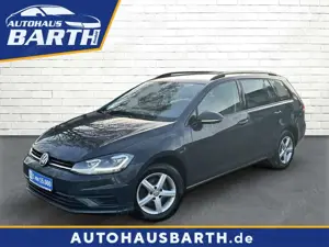 Volkswagen Golf VII 1.6 TDI LED* NAVI* SHZ* PDC*