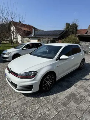 Volkswagen Golf GTI BlueMotion Technology DSG