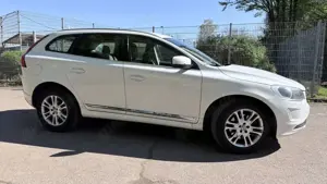 Volvo XC60 Summum 2WD Bild 5