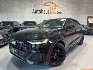 Audi Q8 /50/TDI/quattro/S-line/PANO/RFK/LED/AHK/VOLLDI