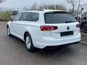 Volkswagen Passat Variant 2.0 TDI DSG Business PANORAMA+AHK Bild 3