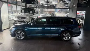 Volkswagen Passat Variant Passat 2.0 TDI Variant DSG*R-Line*ACC*Virtual Bild 4