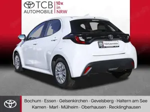 Toyota Yaris 1.0DUAL-VVTI COMFORT KLIMA RÜCKFAHRKAMERA Bild 2