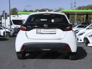 Toyota Yaris 1.0DUAL-VVTI COMFORT KLIMA RÜCKFAHRKAMERA Bild 4