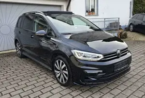 Volkswagen Touran 1.5 TSI Highline 7-S Pano LED R-line AHK Bild 3