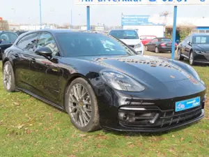 Porsche Panamera Sport Turismo 4 E-Hyb.Platinum Edition Bild 3