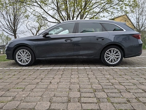 Seat Leon Sportstourer 1,5 TSI Xcellence, Standheizung, 2 J. Garantie, ACC, AHK unbenutzt, Klima