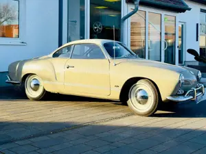 Volkswagen Karmann Ghia