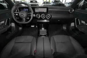 Mercedes-Benz A 200 d AMG MBUX+RüKam+M-LED+Pano+AHK+Night+DAB Bild 4