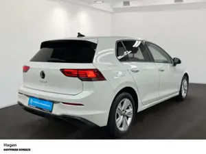 Volkswagen Golf VIII 1.5 TSI LED NAV SHZ KAMERA Life Bild 4
