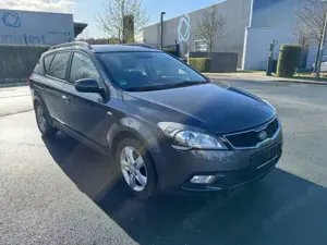 Kia Ceed SW / cee'd SW Edition 7 Klima NAVI TÜV NEU RÜCKFAHRKAMERA