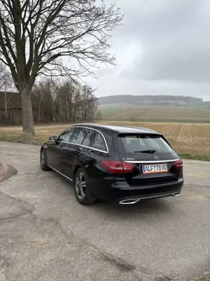 Mercedes-Benz C 300 d T 4Matic 9G-TRONIC Bild 3