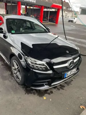 Mercedes-Benz C 200 4Matic 9G-TRONIC AMG Line
