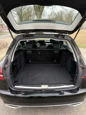 Mercedes-Benz C 300 d T 4Matic 9G-TRONIC Bild 4