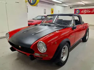 Fiat 124 Spider 124 Abarth Rally Replika
