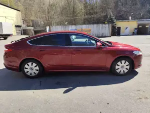 Ford Mondeo Titanium Bild 5