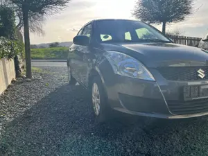 Suzuki Swift Swift  5-Türer 1.2 4x4 Club Bild 2