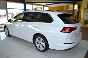 Volkswagen Golf VIII Variant Life AUTOMATIK / XENON / NAVI Bild 3