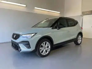 SEAT Arona Facelift Style 150PS DSG Sound+Navi+Kessy+Kamer...