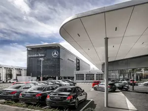 Mercedes-Benz V 300 d  AMG+Avantgarde+Exclusive+Burm+Night+AHK Bild 3