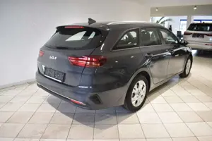 Kia Ceed SW / cee'd SW 1.5TGDI LED Kamera APP Bild 3