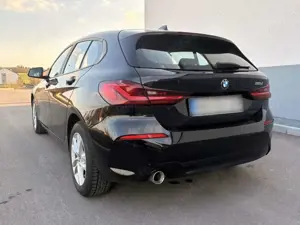 BMW 116 116d Advantage Bild 3