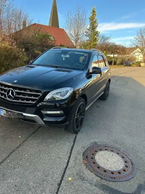 Mercedes-Benz ML 350 BlueTEC 4MATIC 7G-TRONIC