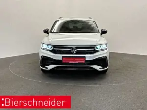 Volkswagen Tiguan Allspace 2.0 TSI DSG 4Mo. R-Line IQ-LGHT COCKPIT PRO 20 PAN Bild 3