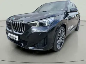 BMW X1 sDrive18i M Sportpaket Head-Up HK HiFi DAB Bild 3