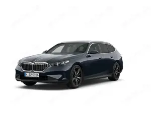 BMW 520 i M Sport touring/HUD/StandHZ/AHK/Navigation