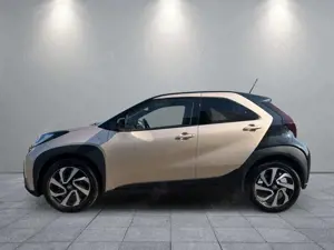 Toyota Aygo X Team D Apple CarPlay Android Auto Musikstreaming D Bild 3