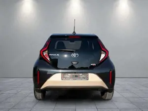 Toyota Aygo X Team D Apple CarPlay Android Auto Musikstreaming D Bild 4