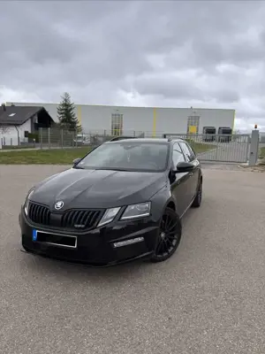 Skoda Octavia Combi 2.0 TDI DSG RS