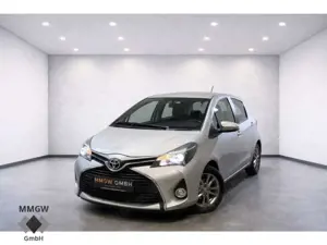 Toyota Yaris Comfort Kamera/Alu/Klima/Freisprech/BT/el.SP Spieg
