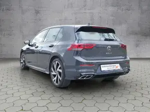 Volkswagen Golf VIII 1.5 TSI R-LINE LED/SHZ/KLIMA/ALU Bild 3