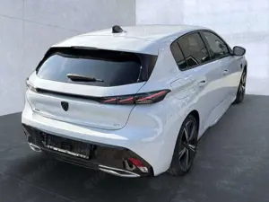 Peugeot 308 GT Bluetooth Navi LED Klima Einparkhilfe Bild 4