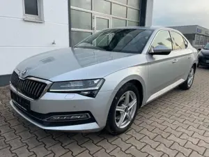 Skoda Superb Superb 2.0 TDI DSG Style