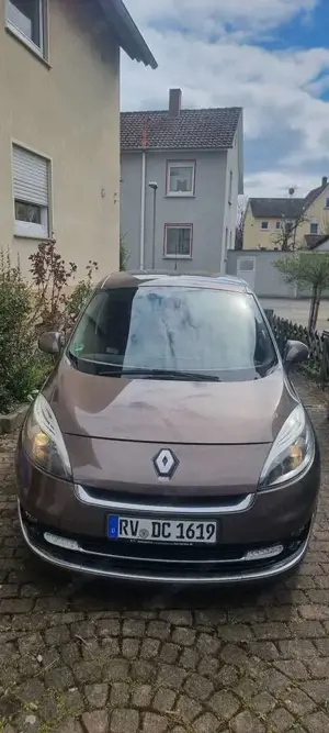 Renault Grand Scenic TCe 130 Luxe