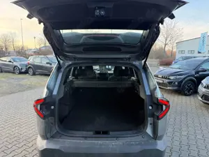 Dacia Bigster Hybrid 155 Expression Kamera Navi SHZ 17" Alu AZV Bild 3