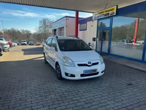 Toyota Corolla Verso 2.2 D-4D I Diesel I