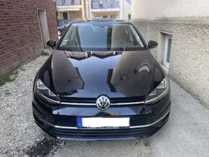 Volkswagen Golf 1.0 TSI DSG Sound