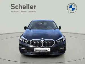 BMW 120 i Sport Line LED Navi Tempomat Bild 2
