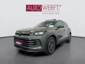 Volkswagen Tiguan DSG ELEGANCE 5J.GARANTIE MATRIX PANO AHK HEAD 360°