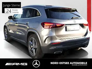Mercedes-Benz GLA 200 AMG LED AHK DISTRO KAMERA AMBIENTE