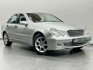 Mercedes-Benz C 180 K Lim. Autom. *wenig KM*2.Hand*MB-Service* Bild 5