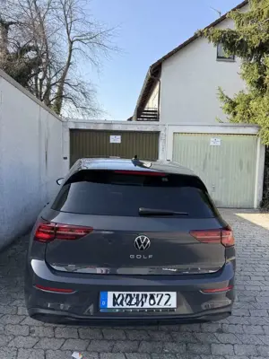 Volkswagen Golf Life Bild 2