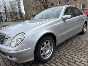 Mercedes-Benz E 220 E 220 CDI Classic DPF
