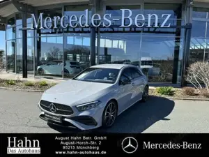 Mercedes-Benz A 200 A 200 AMG/NIGHT/LED/KAM./DISTRO./AMBI/19ZOLL Navi
