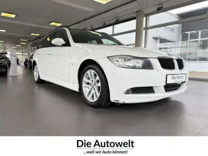 BMW 318 d LEDER KLIMAAUT SHZG PANORAMA Klima Leder